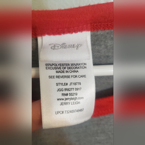 Disney Christmas shirt - Picture 4 of 6